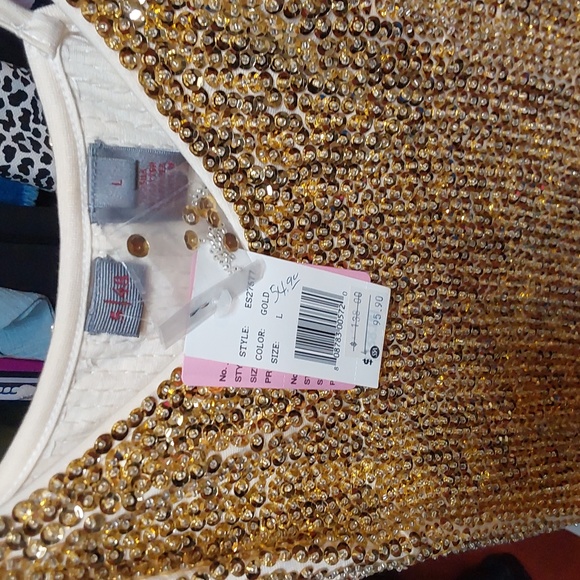 Top - Picture 5 of 5